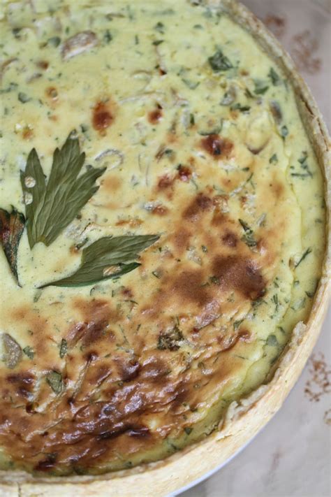 jamies-food-revolution-day-blue-cheese-pear-quiche image