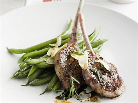 lamb-chops-with-green-beans-recipe-eat-smarter-usa image