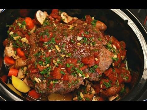 difference-between-pot-roast-and-beef-stew image