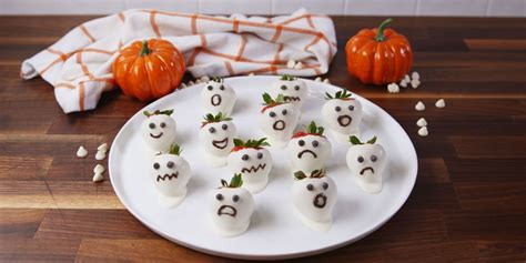 best-strawberry-ghost-recipe-how-to-make-strawberry image