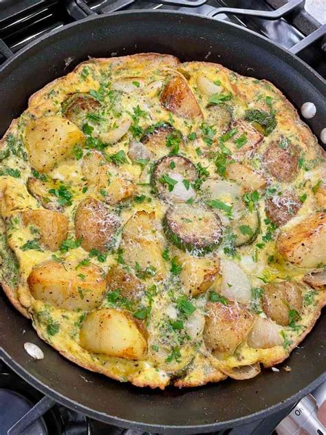 sicilian-frittata-with-potatoes-zucchini-sicilian-food image