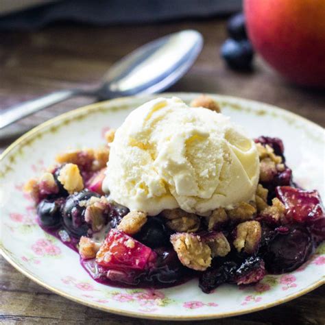blueberry-peach-crumble-oh-sweet-basil image