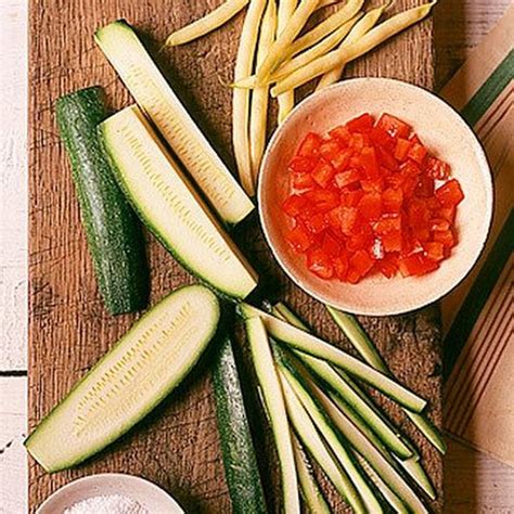 ribbon-zucchini-with-yellow-wax-beans-recipe-yummly image