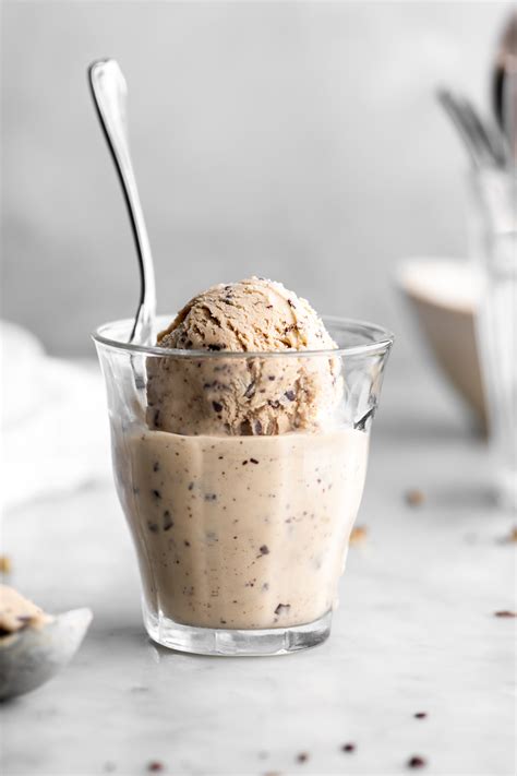 black-walnut-ice-cream-with-spice image