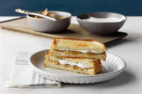 how-to-make-a-fluffernutter-sandwich-just-like-a-new image