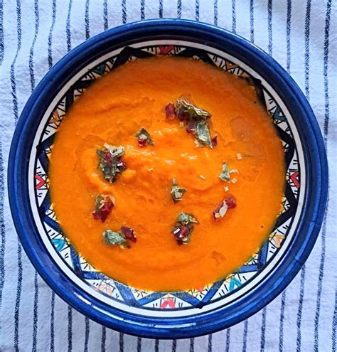 spicy-red-curry-carrot-soup-cut-the-fromage image