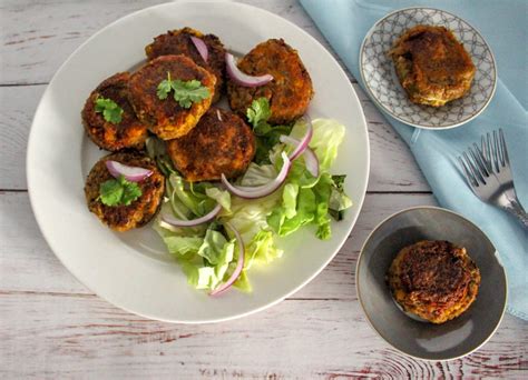 easy-pakistani-shami-kabab-recipe-the-spice-mess image