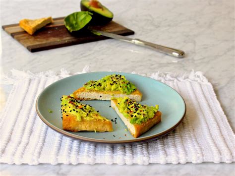 recipe-avocado-tofu-toast-food-network image