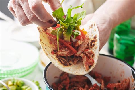 easy-shredded-chicken-tacos-recipe-the-mom-100 image