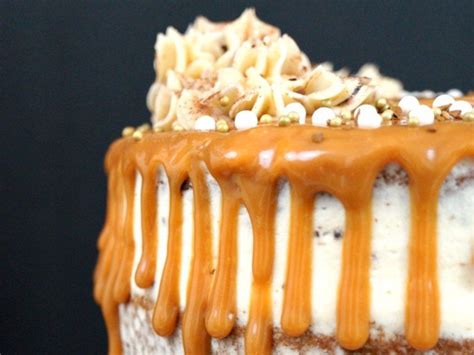 pumpkin-spiced-latte-layered-cake-in-coffee image