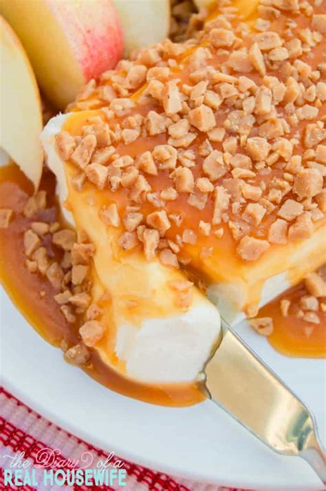 caramel-cream-cheese-spread-the-diary-of-a-real image