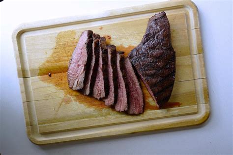 red-wine-marinated-tri-tip-steak-beef-recipes-lgcm image