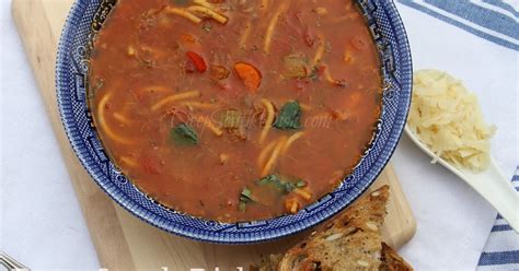 spaghetti-lovers-soup-deep-south-dish image