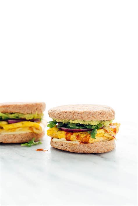 veggie-breakfast-sandwich-recipe-cookie image