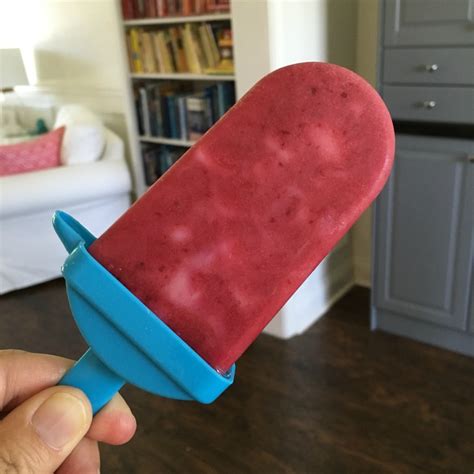 homemade-popsicles-with-whole-fruit-eat-at-home image