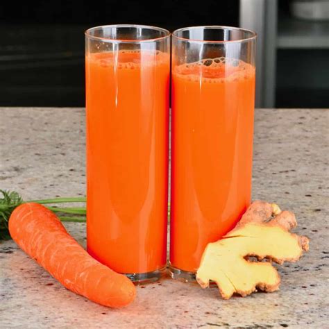 refreshing-carrot-ginger-juice-2-methods-alphafoodie image