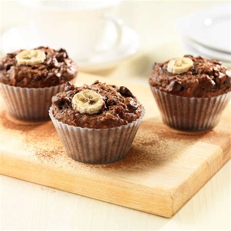 cocoa-banana-bran-muffins-recipe-kelloggs image