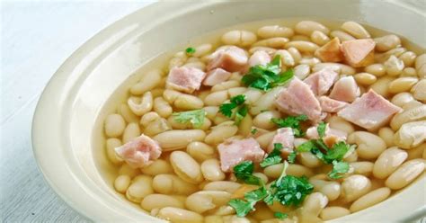 10-best-slow-cooker-navy-beans-recipes-yummly image