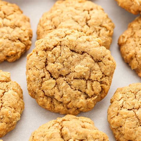soft-and-chewy-pumpkin-oatmeal-cookies-live-well image