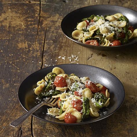 orecchiette-with-broccoli-rabe-recipe-eatingwell image