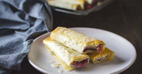 10-best-phyllo-dough-strawberries-recipes-yummly image