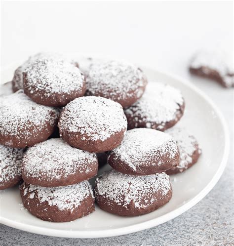 3-ingredient-chocolate-meltaway-cookies-no-flour-or image