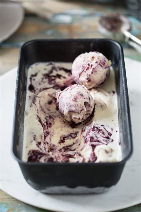 vanilla-ice-cream-with-honey-roasted-figs-drizzle-and image