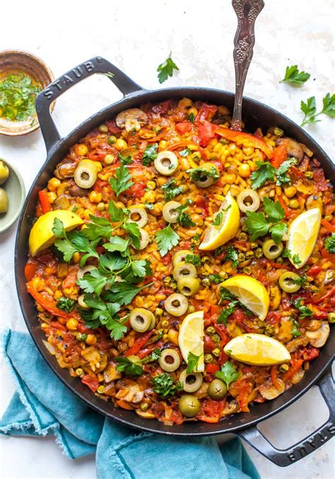vegetarian-paella-dishing-out-health image