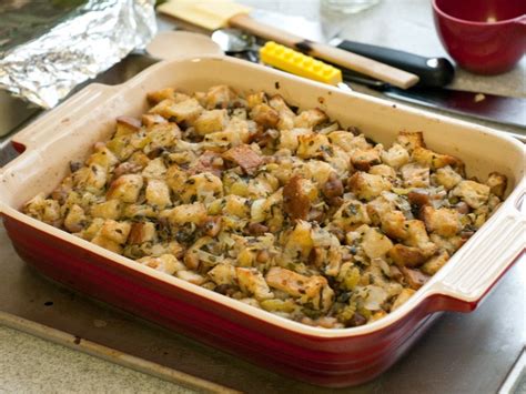 classic-bread-stuffing-whats4eats image