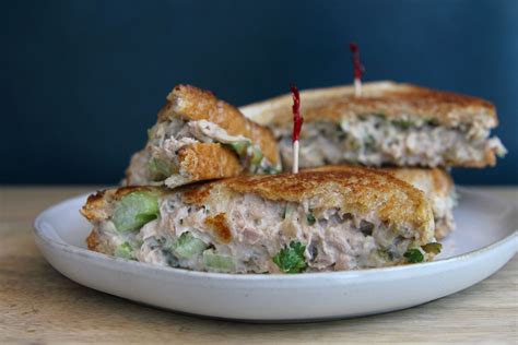 wickles-wicked-tuna-melt-wickles-pickles image