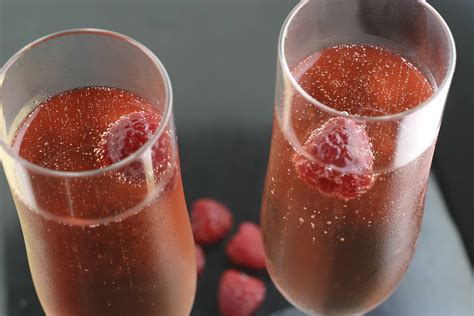 22-sweet-and-fun-raspberry-cocktails-to-mix-up-the image