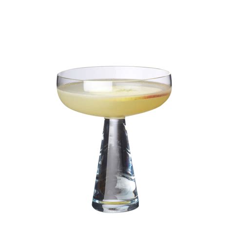 apple-fool-cocktail-recipe-diffords-guide image