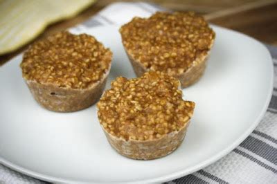 steel-cut-oatmeal-bites-in-the-kitchen-with-honeyville image