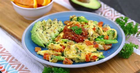 breakfast-veggie-scramble-in-10-minutes-mind-over image