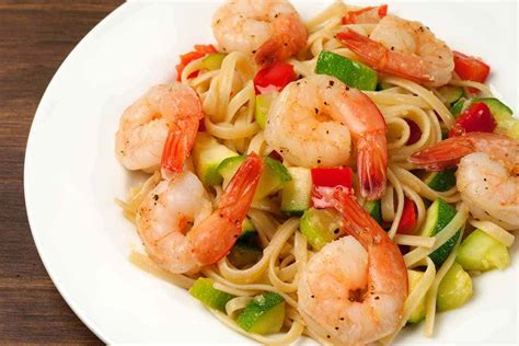 linguine-with-shrimp-zucchini-and-red-pepper image