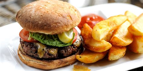 beef-burger-recipe-with-stilton-rarebit-great-british image
