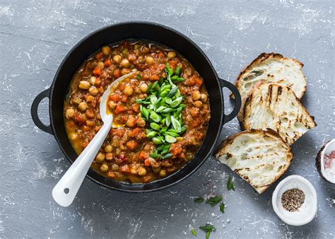 one-pot-bean-stew-recipe-how-to-make-bean-stew image
