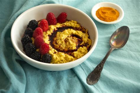 golden-oats-delicious-anti-inflammatory-foods-chef image