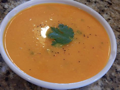 sopa-de-zanahoria-carrot-soup-from-paraguay image