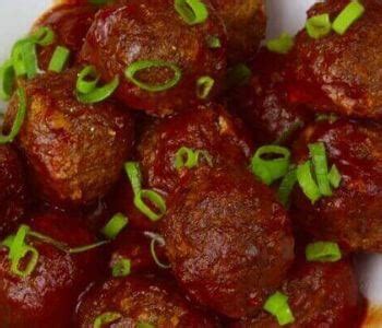 cranberry-and-chili-sauce-meatballs-gadgets-and image