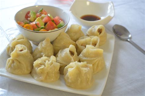 mongolian-traditional-dumpling-buuz-altaas-kitchen image