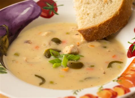 jalapeno-chicken-beer-cheese-soup-slow-cooker-or image