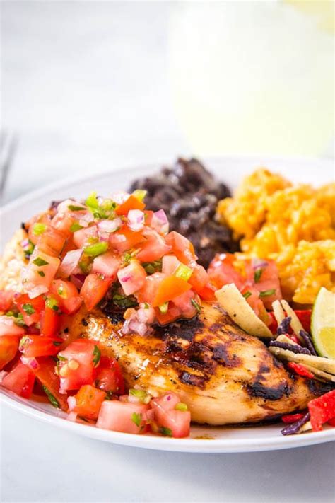 chilis-margarita-grilled-chicken-dinners-dishes-and image