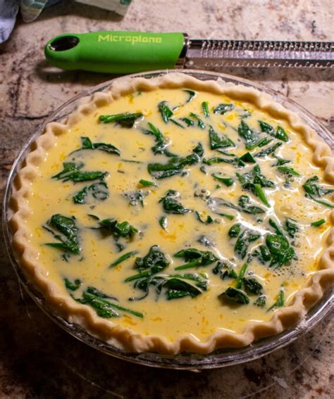 vegetarian-spinach-potato-quiche-joes-healthy-meals image