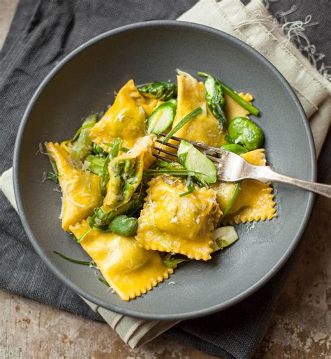 homemade-ravioli-with-fava-beans-and-ricotta image