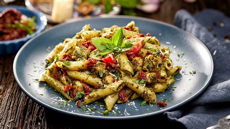 vegetable-penne-country-produce image