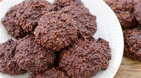 chocolate-quinoa-cookies-recipe-the-cooking-foodie image