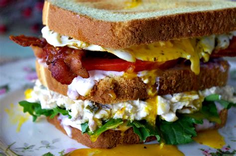 turkey-salad-club-sandwich-dixie-chik-cooks image