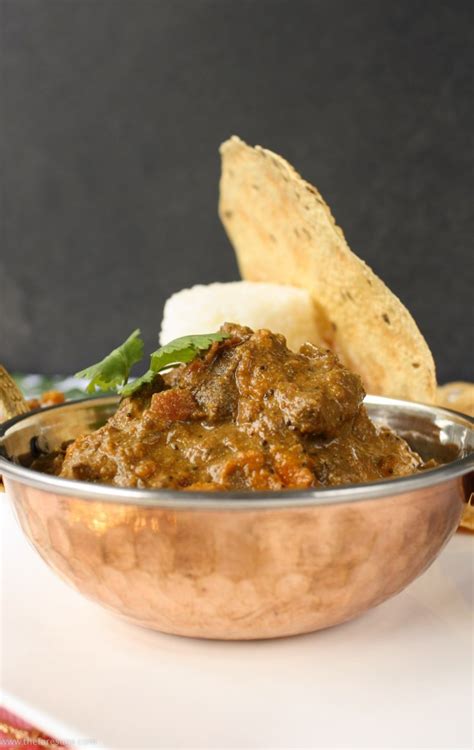 slow-cooker-curry-with-lamb-beef-or-vegetables image