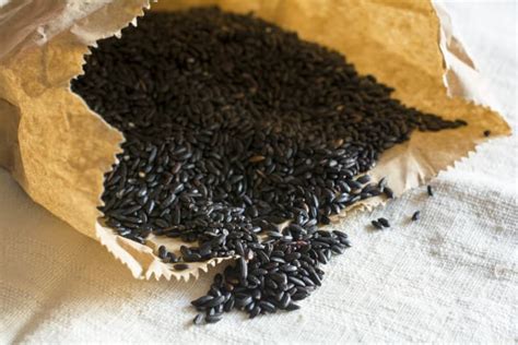 what-is-black-rice-how-to-cook-it-store-it-and-eat-it image